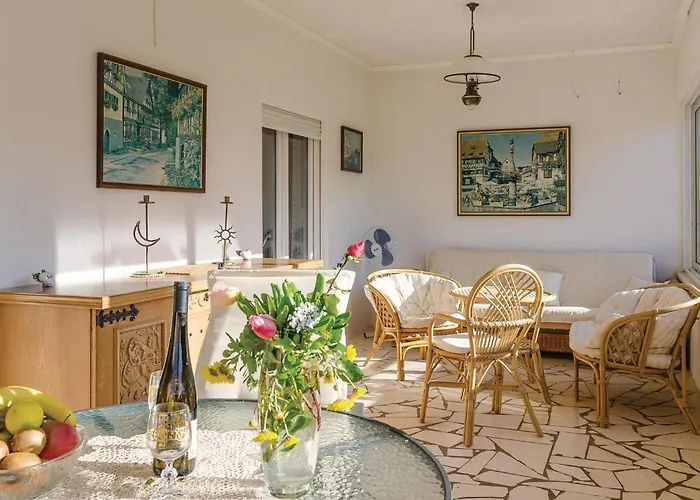 아파트 1 Bedroom Stunning In *