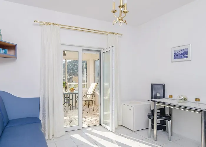 1 Bedroom Stunning In * Žuljana